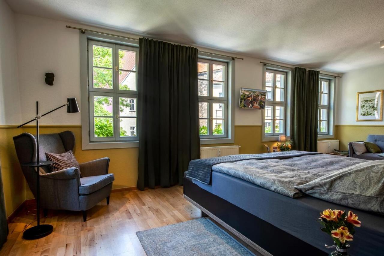 Ferienwohnung Am Dom Наумбург Екстер'єр фото